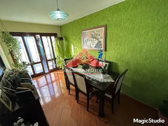 Casa com 125m² 2 quartos e 1 banheiro, à venda, no bairro Jardim Ismênia em São José dos Campos