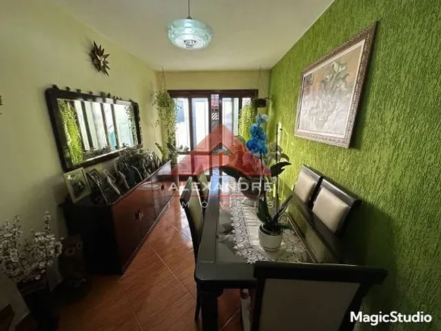 Casa com 125m² 2 quartos e 1 banheiro, à venda, no bairro Jardim Ismênia em São José dos Campos
