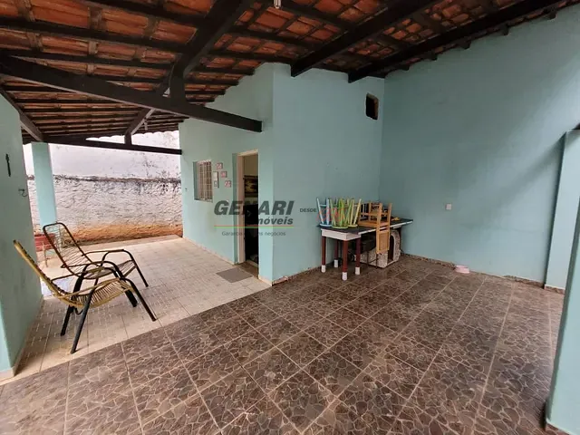 Casa com 321m² 3 quartos e 2 banheiros, à venda, no bairro Aqui Se Vive em Indaiatuba