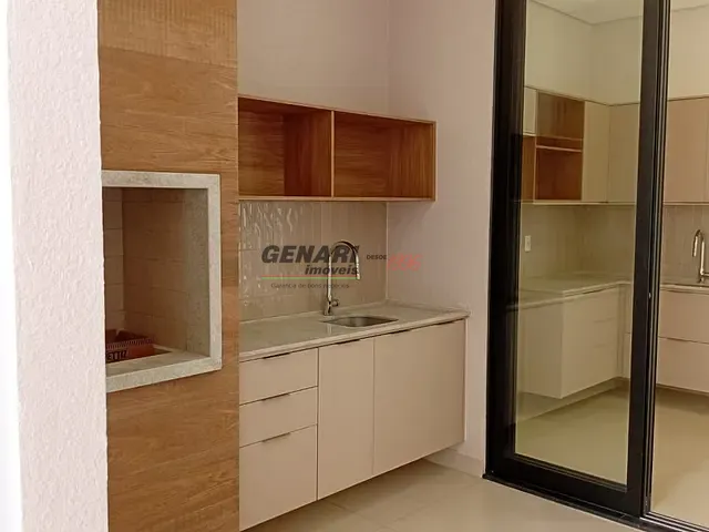 Casa com 203m² 3 quartos e 2 banheiros, à venda, no bairro Loteamento Park Gran Reserve em Indaiatuba