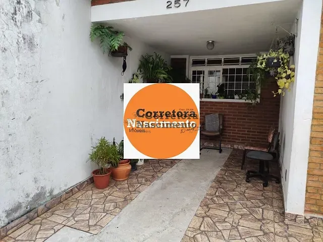 Casa com 250m² 4 quartos e 2 banheiros, à venda, no bairro Centro em Jacareí