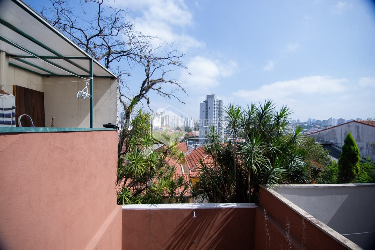 Casa à venda com 3 quartos, 200m² - Foto 26