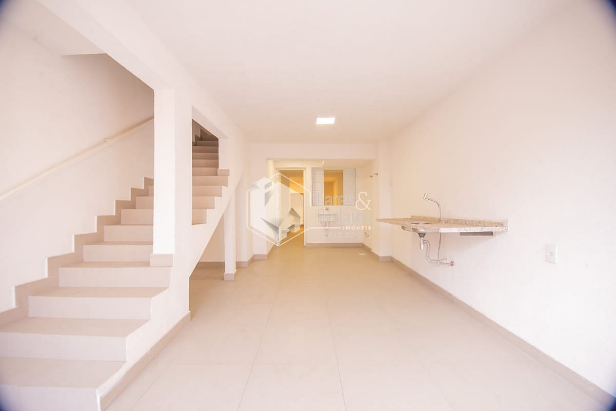 Casa à venda com 3 quartos, 200m² - Foto 67