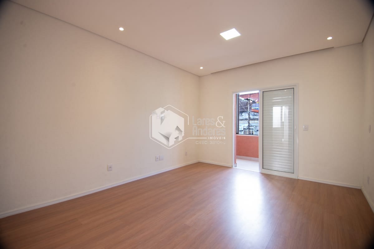 Casa à venda com 3 quartos, 200m² - Foto 34