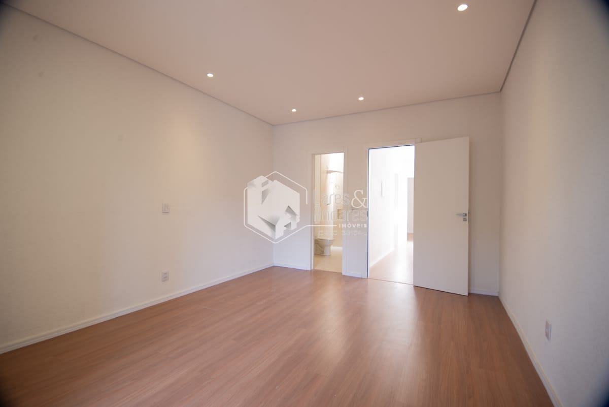 Casa à venda com 3 quartos, 200m² - Foto 36