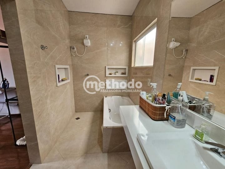 Casa, 3 quartos, 286 m² - Foto 19