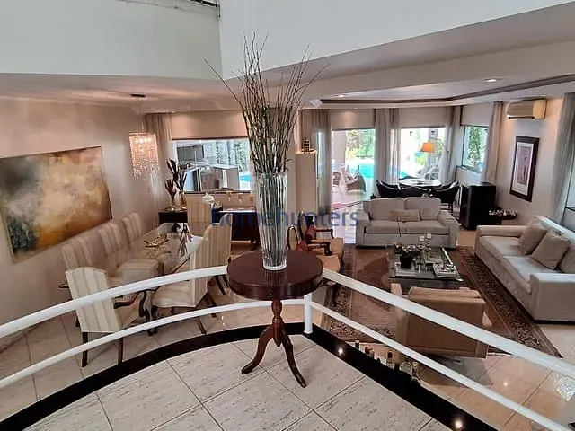 Casa com 610m² 4 quartos e 6 banheiros, à venda, no bairro Jardim Paiquerê em Valinhos