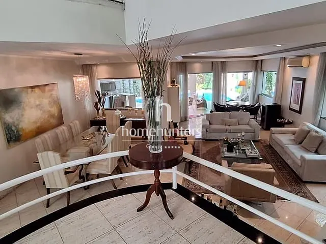 Casa com 610m² 4 quartos e 6 banheiros, à venda, no bairro Jardim Paiquerê em Valinhos