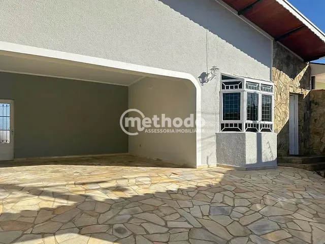 Casa com 298m² 4 quartos e 3 banheiros, à venda, no bairro Parque Taquaral em Campinas