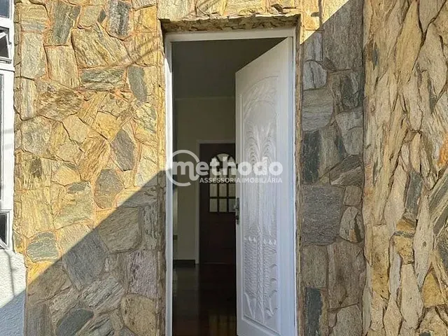 Casa com 298m² 4 quartos e 3 banheiros, à venda, no bairro Parque Taquaral em Campinas