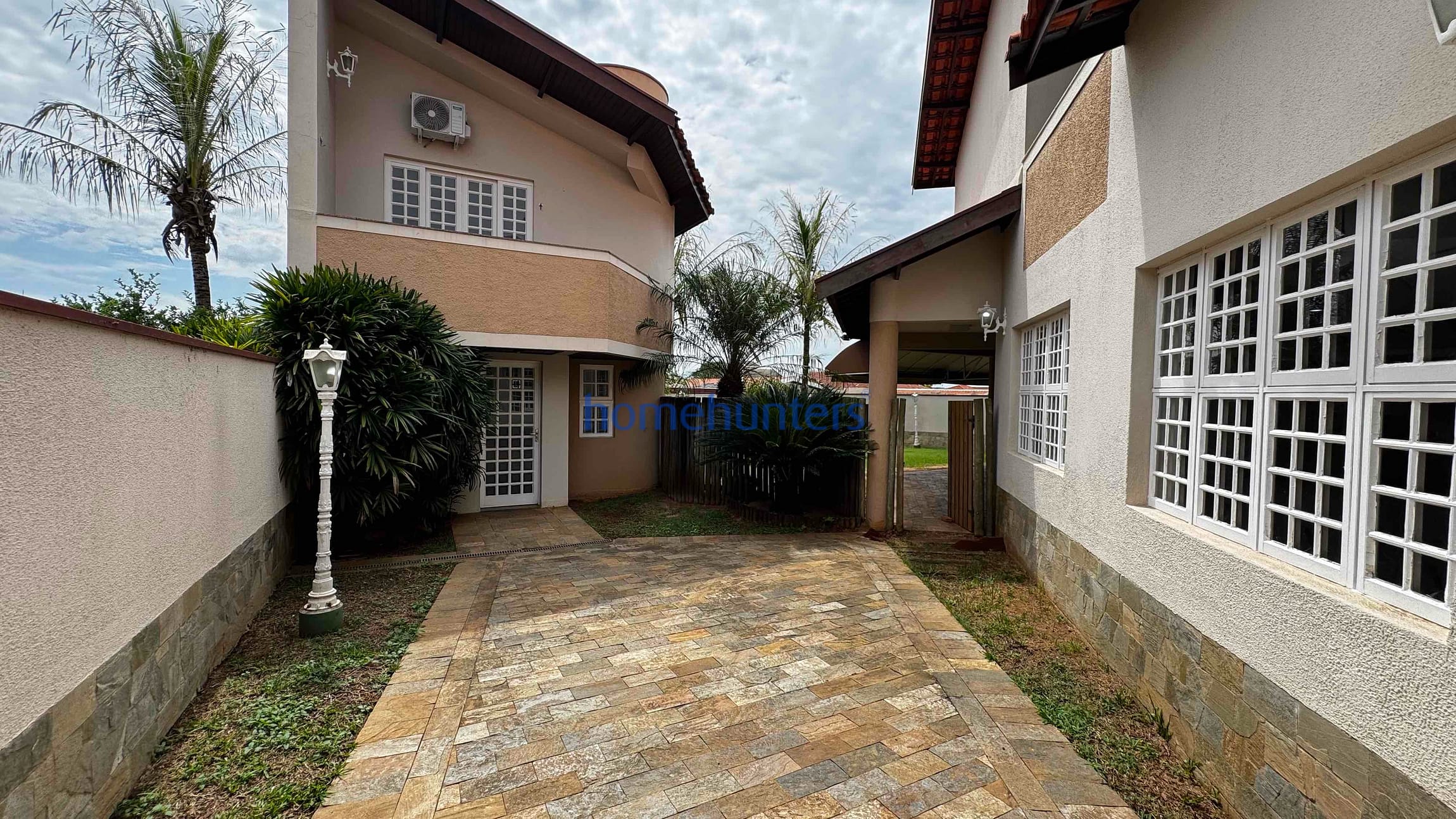 Casa para alugar com 7 quartos, 512m² - Foto 69