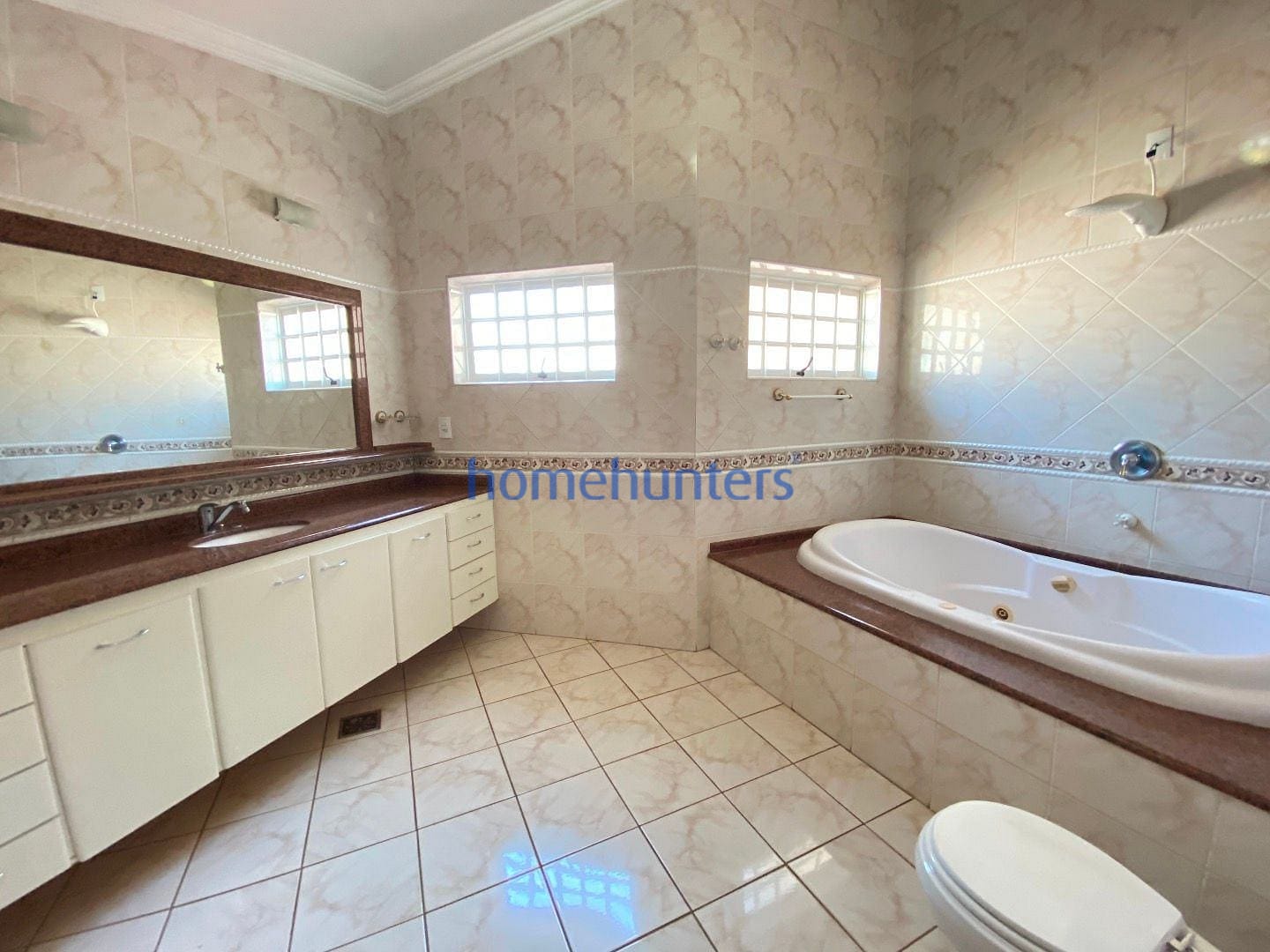 Casa para alugar com 7 quartos, 512m² - Foto 53