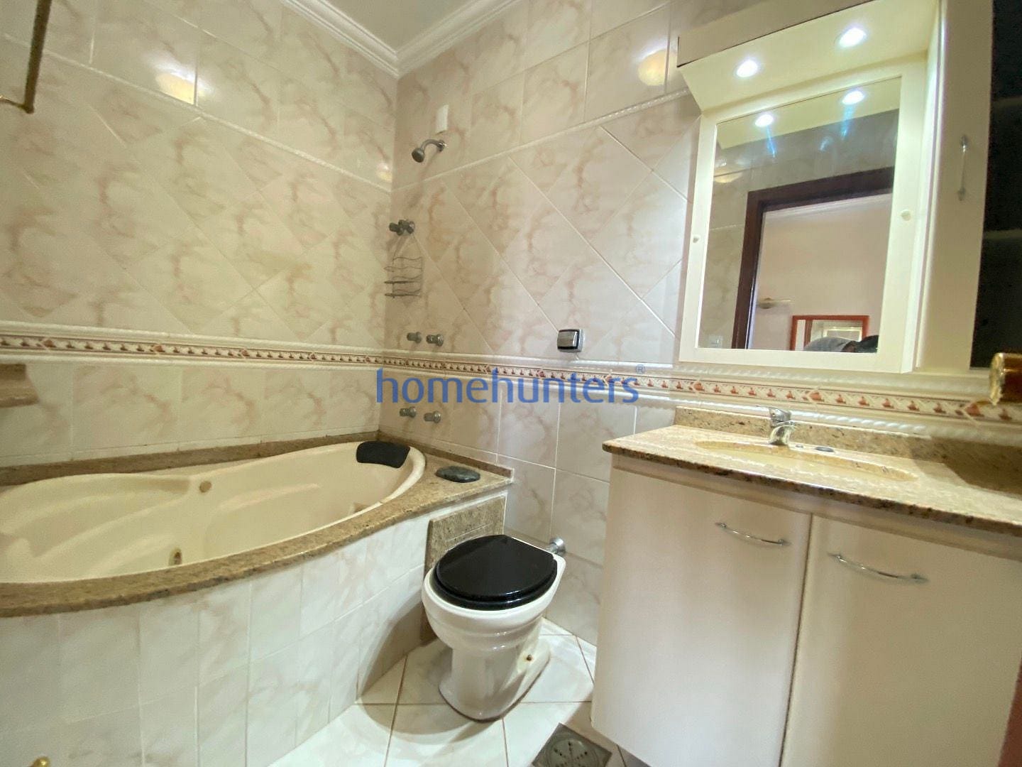 Casa para alugar com 7 quartos, 512m² - Foto 47