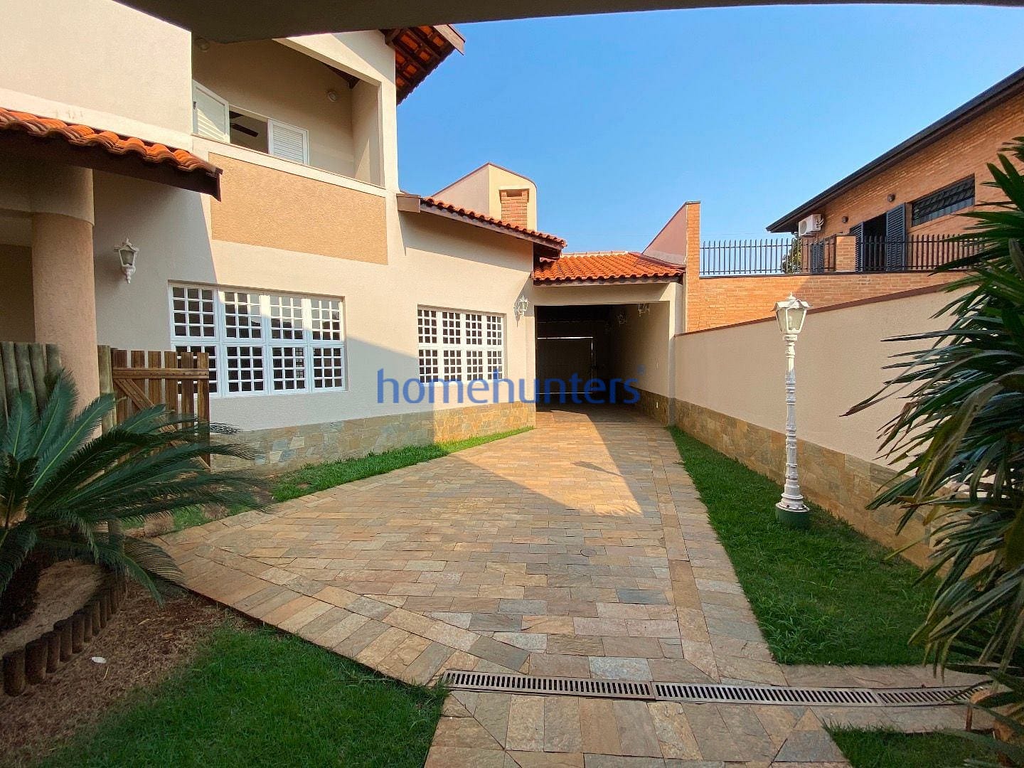 Casa para alugar com 7 quartos, 512m² - Foto 29