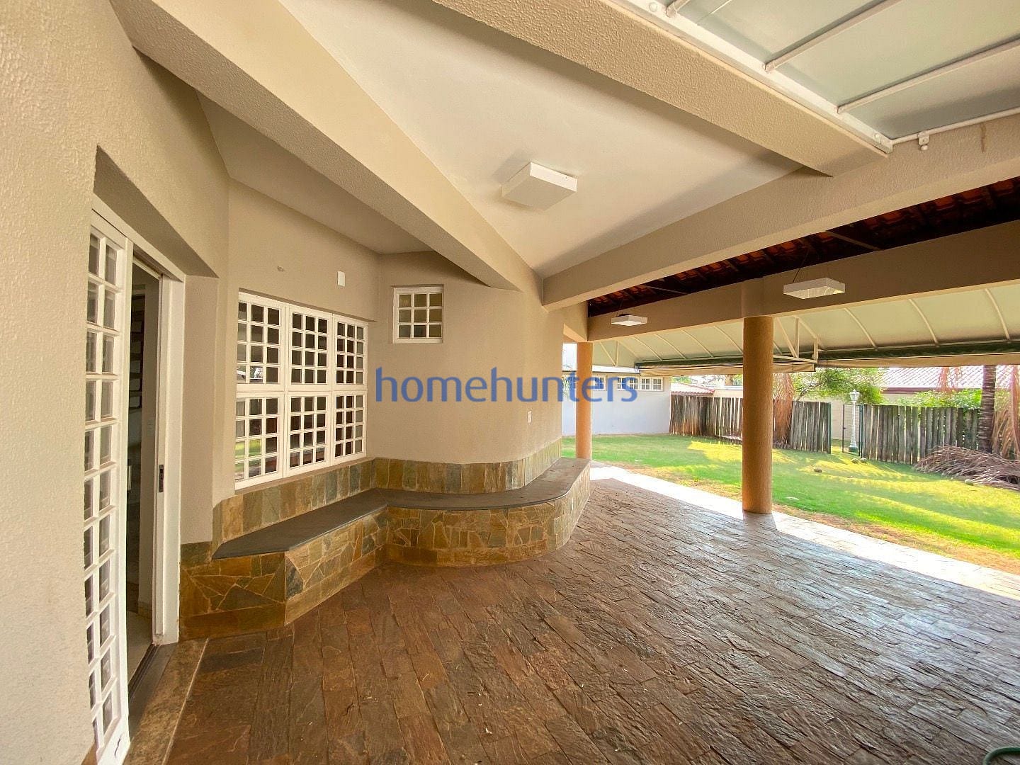 Casa para alugar com 7 quartos, 512m² - Foto 11