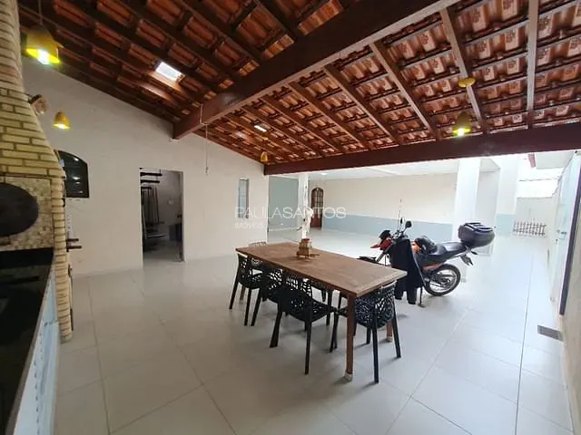 Casa com 250m² 4 quartos e 4 banheiros, à venda, no bairro Jardim Dois Corações em Sorocaba