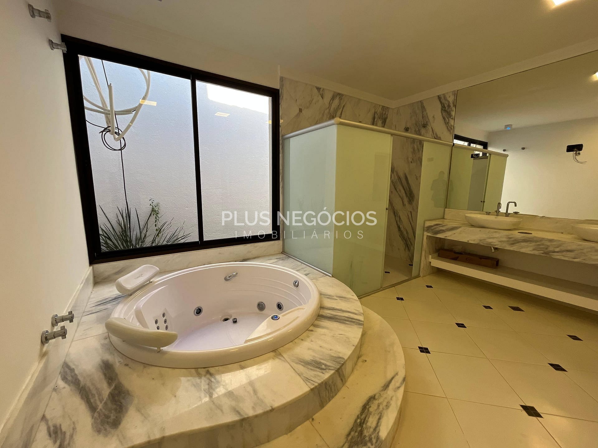 Casa, 5 quartos, 650 m² - Foto 29