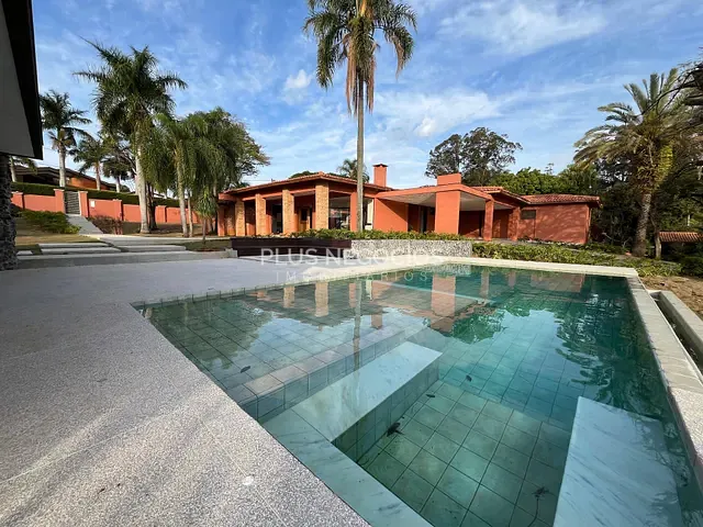 Casa com 5400m² 5 quartos e 7 banheiros, à venda ou para alugar, no bairro Condomínio Chácara Santa Maria em Votorantim