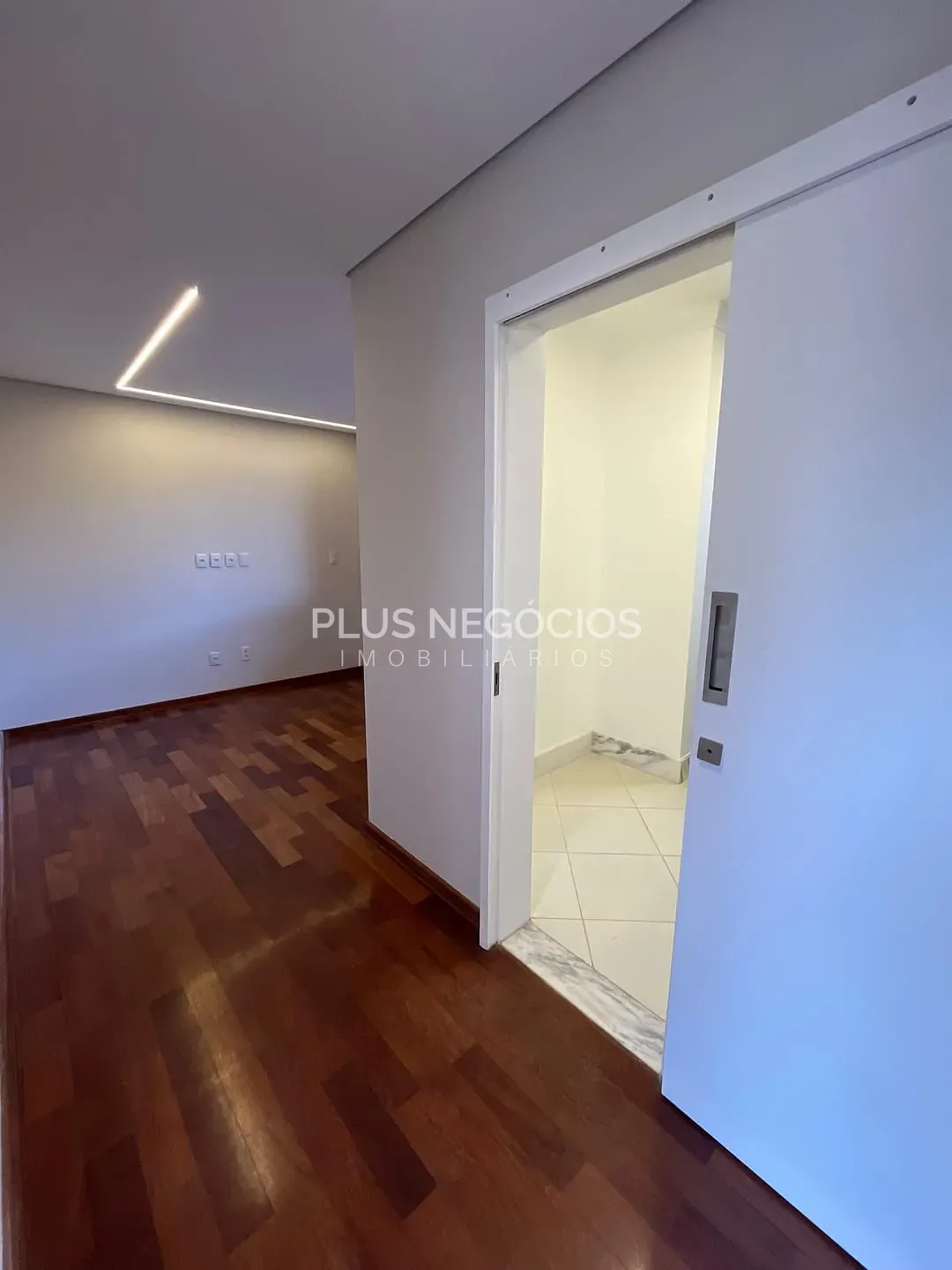 Casa, 5 quartos, 650 m² - Foto 20