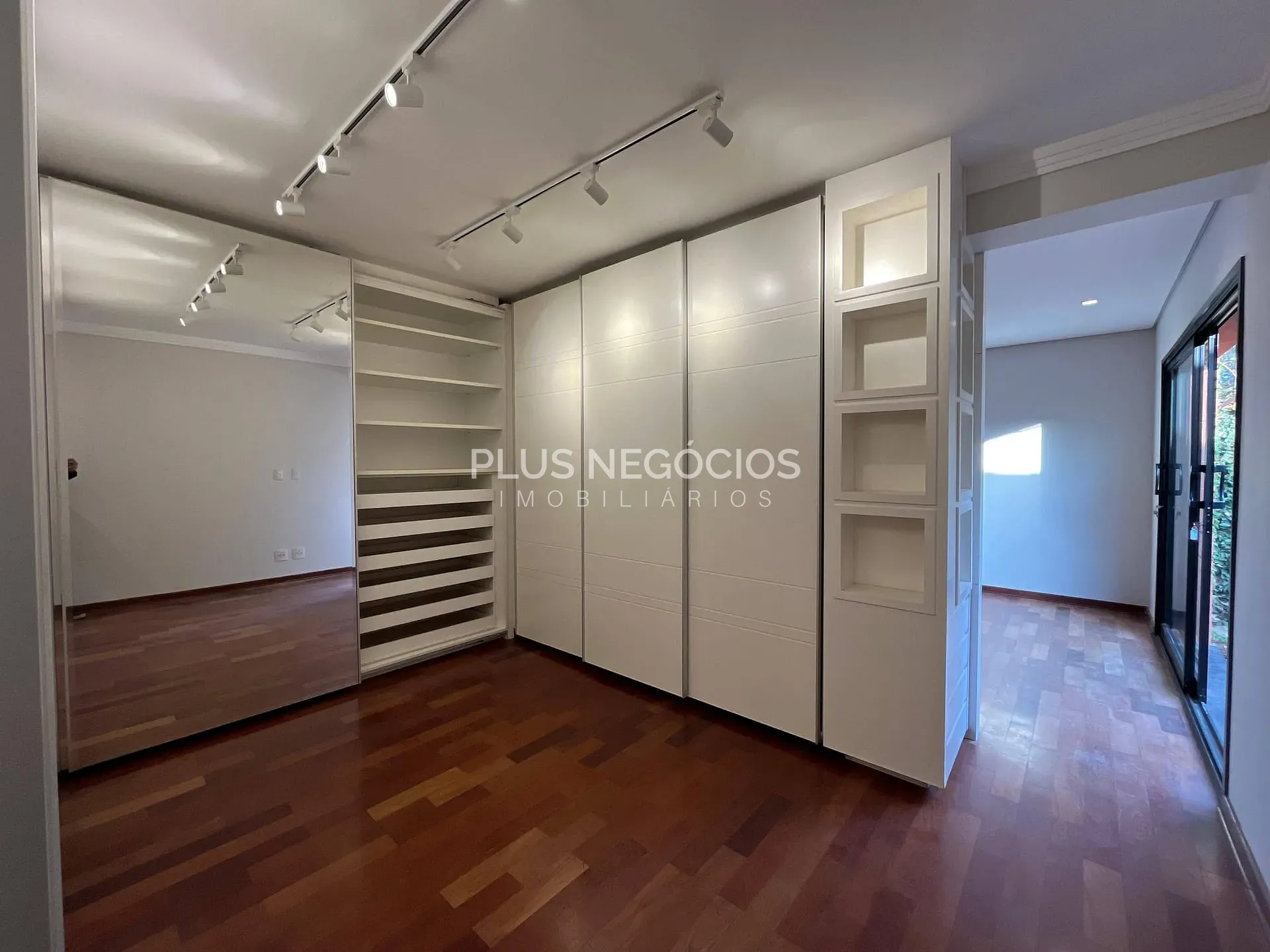 Casa, 5 quartos, 650 m² - Foto 30