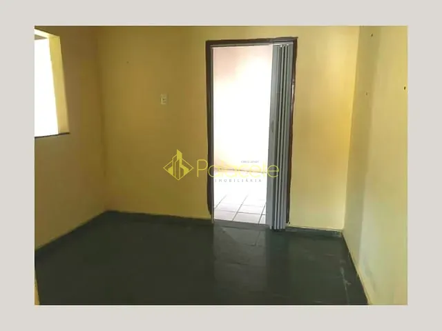 Casa com 125m² 2 quartos e 1 banheiro, à venda, no bairro Cabelinha em Lorena