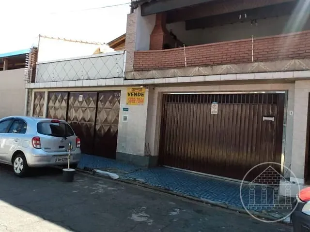 Casa com 263m² 3 quartos e 3 banheiros, à venda, no bairro Jardim das Imbuias em São Paulo
