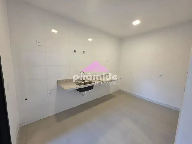 Casa com 150m² 3 quartos e 2 banheiros, à venda, no bairro Jardim Anhembi em São José Dos Campos