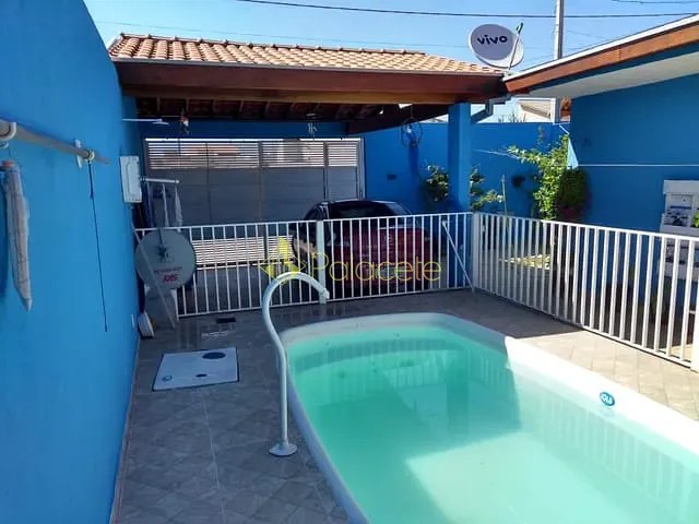 Casa com 200m² 2 quartos e 1 banheiro, à venda, no bairro Cesar Park em Pindamonhangaba