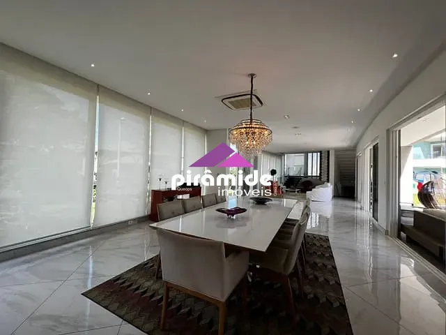 Casa com 750m² 4 quartos e 6 banheiros, à venda, no bairro Urbanova em São José dos Campos