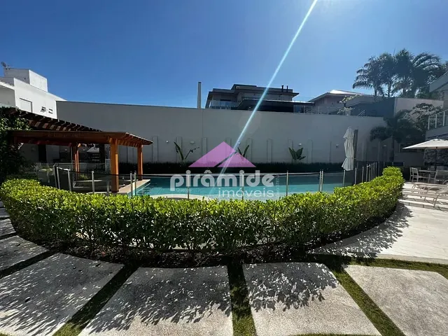 Casa com 750m² 4 quartos e 6 banheiros, à venda, no bairro Urbanova em São José dos Campos