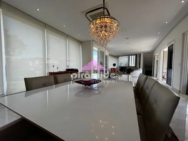Casa com 750m² 4 quartos e 6 banheiros, à venda, no bairro Urbanova em São José dos Campos