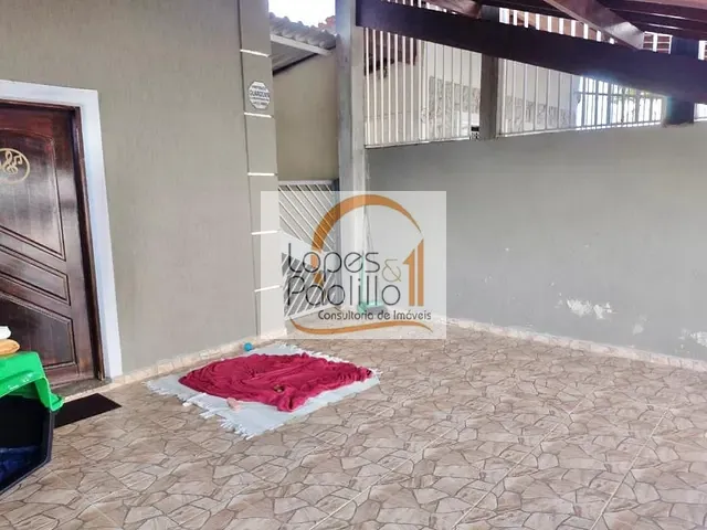 Casa com 225m² 3 quartos e 2 banheiros, à venda, no bairro Vila Olga em Atibaia