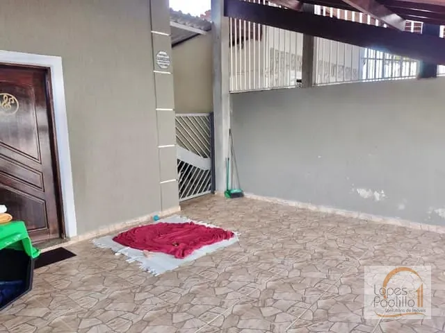 Casa com 225m² 3 quartos e 2 banheiros, à venda, no bairro Vila Olga em Atibaia