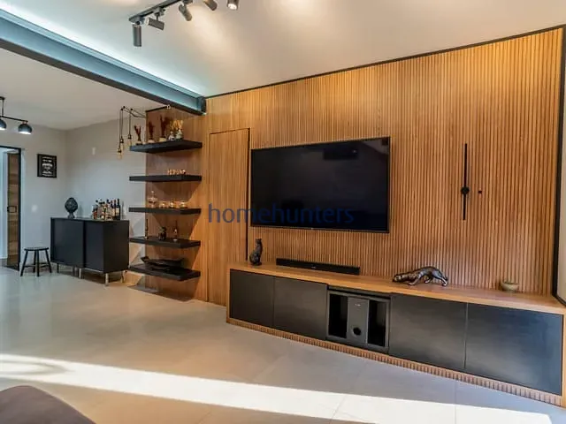 Casa com 178m² 2 quartos e 3 banheiros, à venda, no bairro Jardim Santa Helena em Valinhos