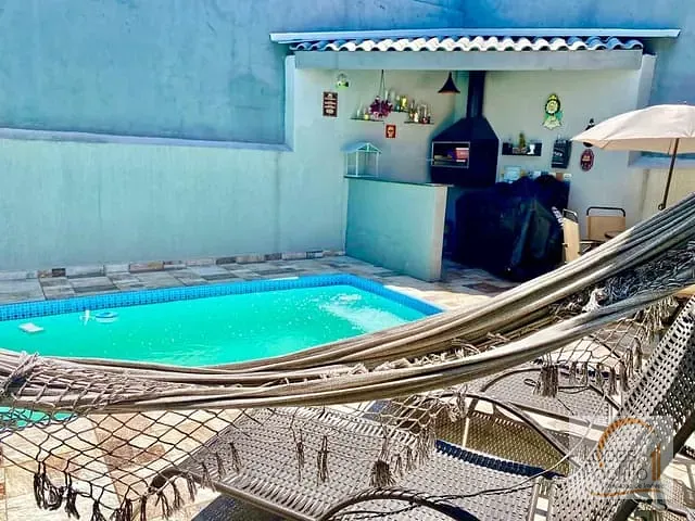 Casa com 175m² 3 quartos e 2 banheiros, à venda, no bairro Nova Atibaia em Atibaia