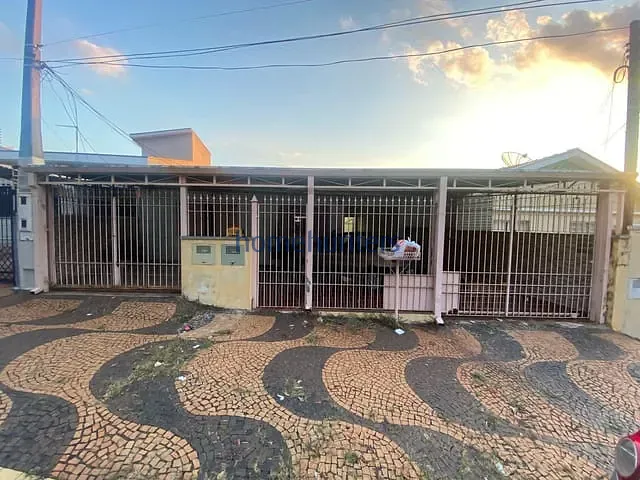 Casa com 330m² 2 quartos e 2 banheiros, à venda, no bairro Cidade Jardim em Campinas