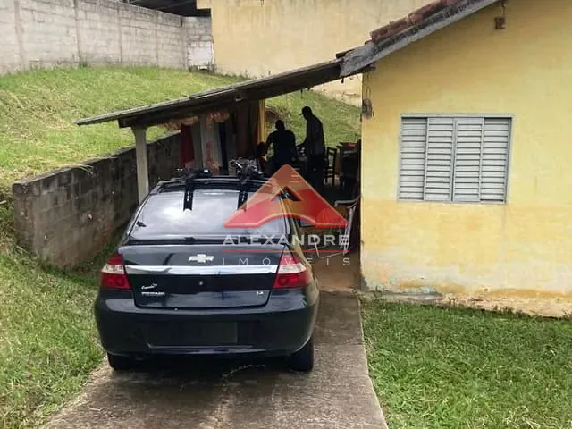 Casa com 640m² 2 quartos e 1 banheiro, à venda, no bairro Jose da Rosa em Santo Antônio do Pinhal