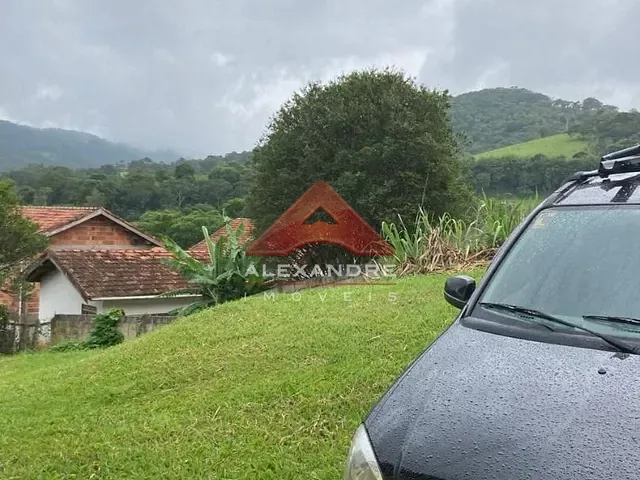 Casa com 640m² 2 quartos e 1 banheiro, à venda, no bairro Jose da Rosa em Santo Antônio do Pinhal