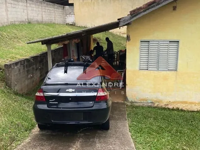 Casa com 640m² 2 quartos e 1 banheiro, à venda, no bairro Jose da Rosa em Santo Antônio do Pinhal