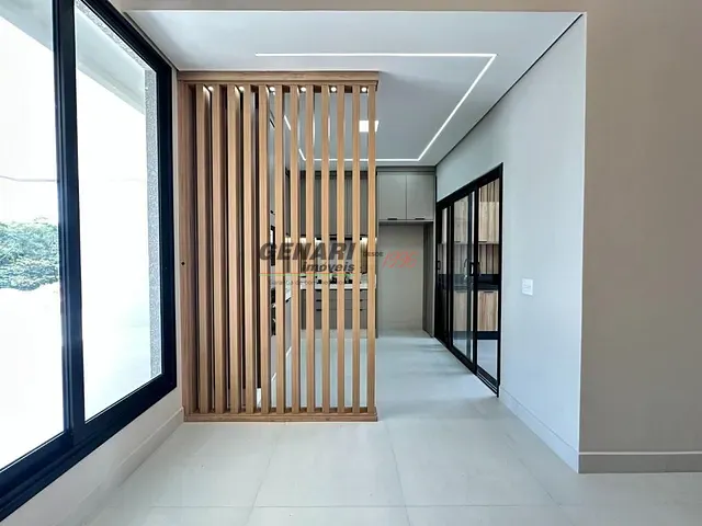 Casa com 200m² 3 quartos e 4 banheiros, à venda, no bairro Loteamento Park Gran Reserve em Indaiatuba