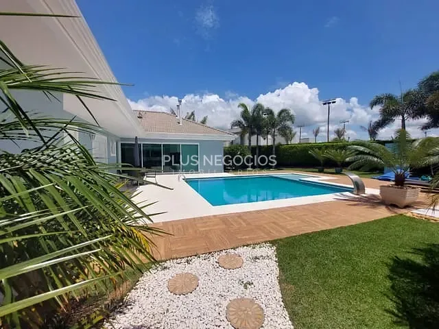 Casa com 1000m² 4 quartos e 5 banheiros, à venda, no bairro Barreirinho em Araçoiaba da Serra