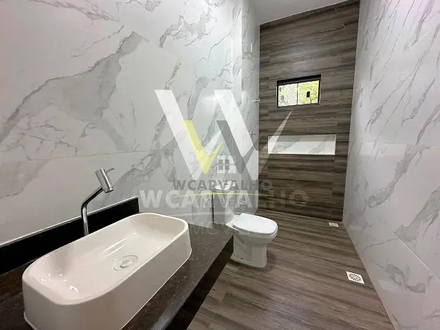 Casa 2 quartos e 2 banheiros, à venda, no bairro Granville em Anápolis