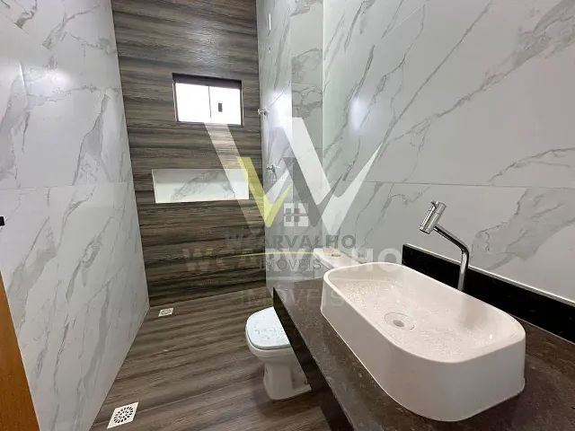 Casa 2 quartos e 2 banheiros, à venda, no bairro Granville em Anápolis