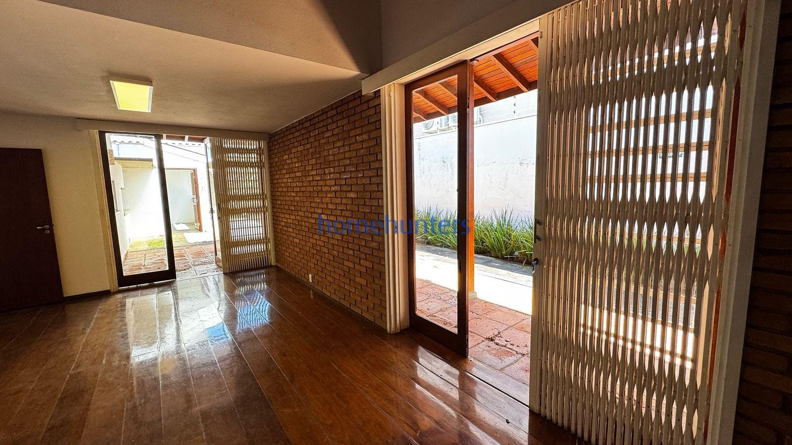 Casa para alugar com 1 quarto, 295m² - Foto 15