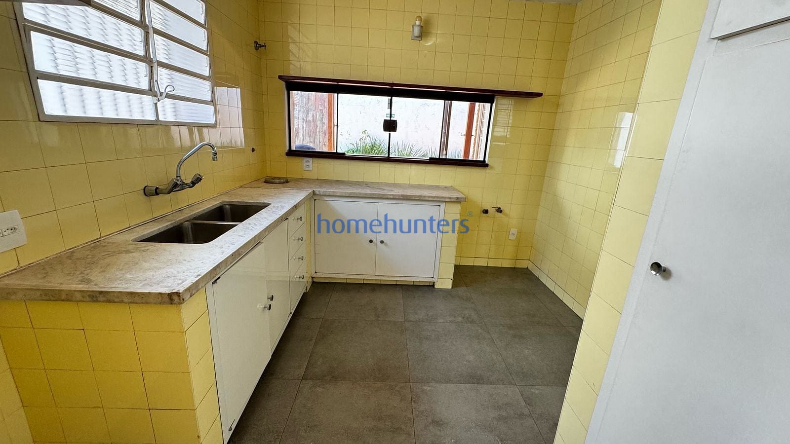 Casa para alugar com 1 quarto, 295m² - Foto 63