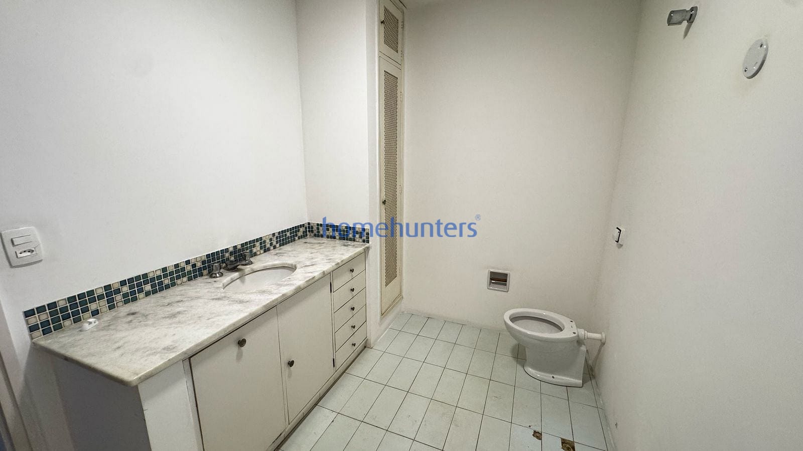 Casa para alugar com 1 quarto, 295m² - Foto 32