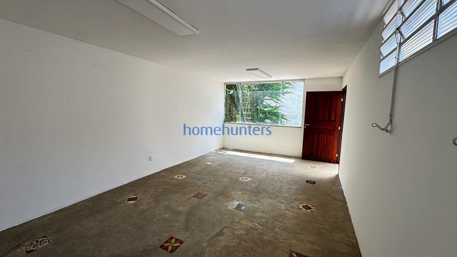 Casa para alugar com 1 quarto, 295m² - Foto 21