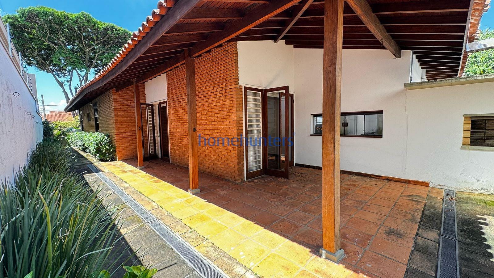 Casa para alugar com 1 quarto, 295m² - Foto 16