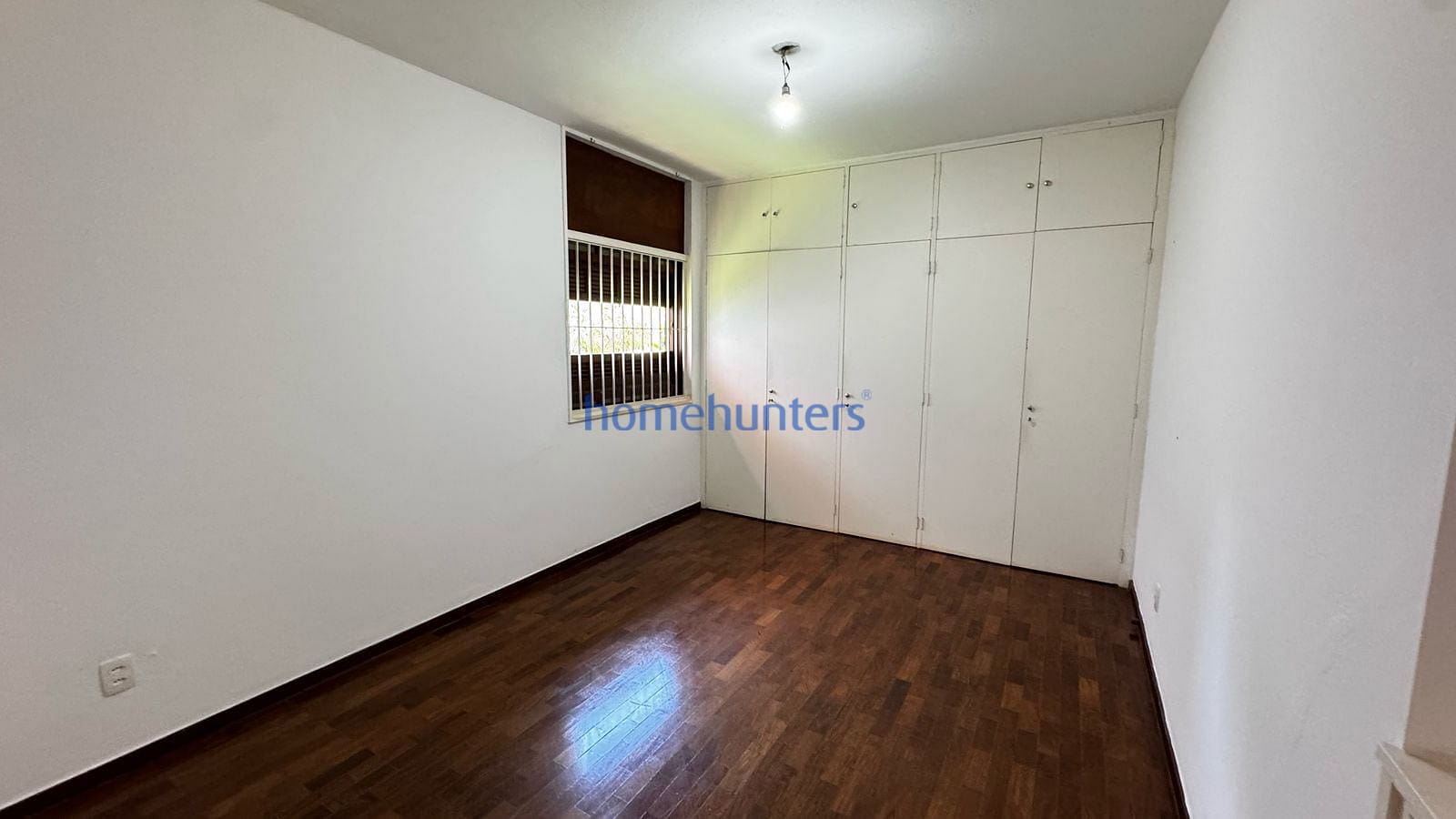 Casa para alugar com 1 quarto, 295m² - Foto 26