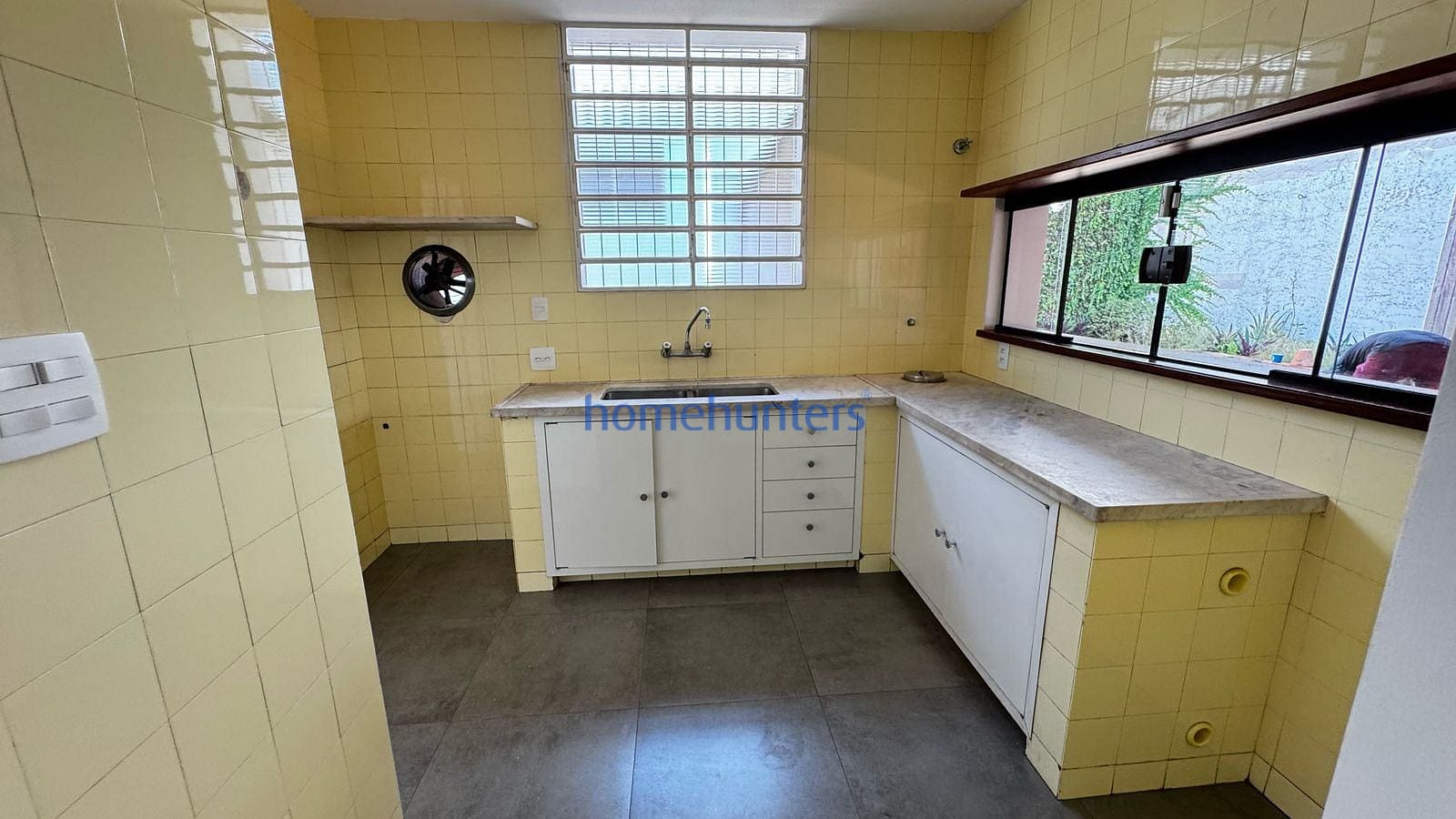 Casa para alugar com 1 quarto, 295m² - Foto 66